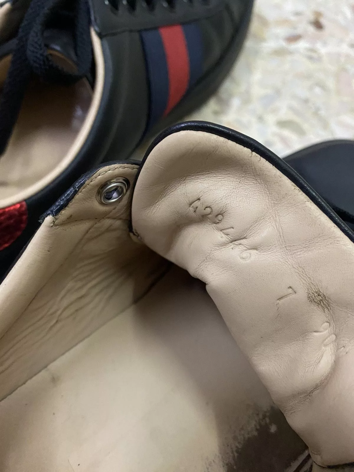 Gucci Low Top Sneakers Gucci Ace Black Sneaker