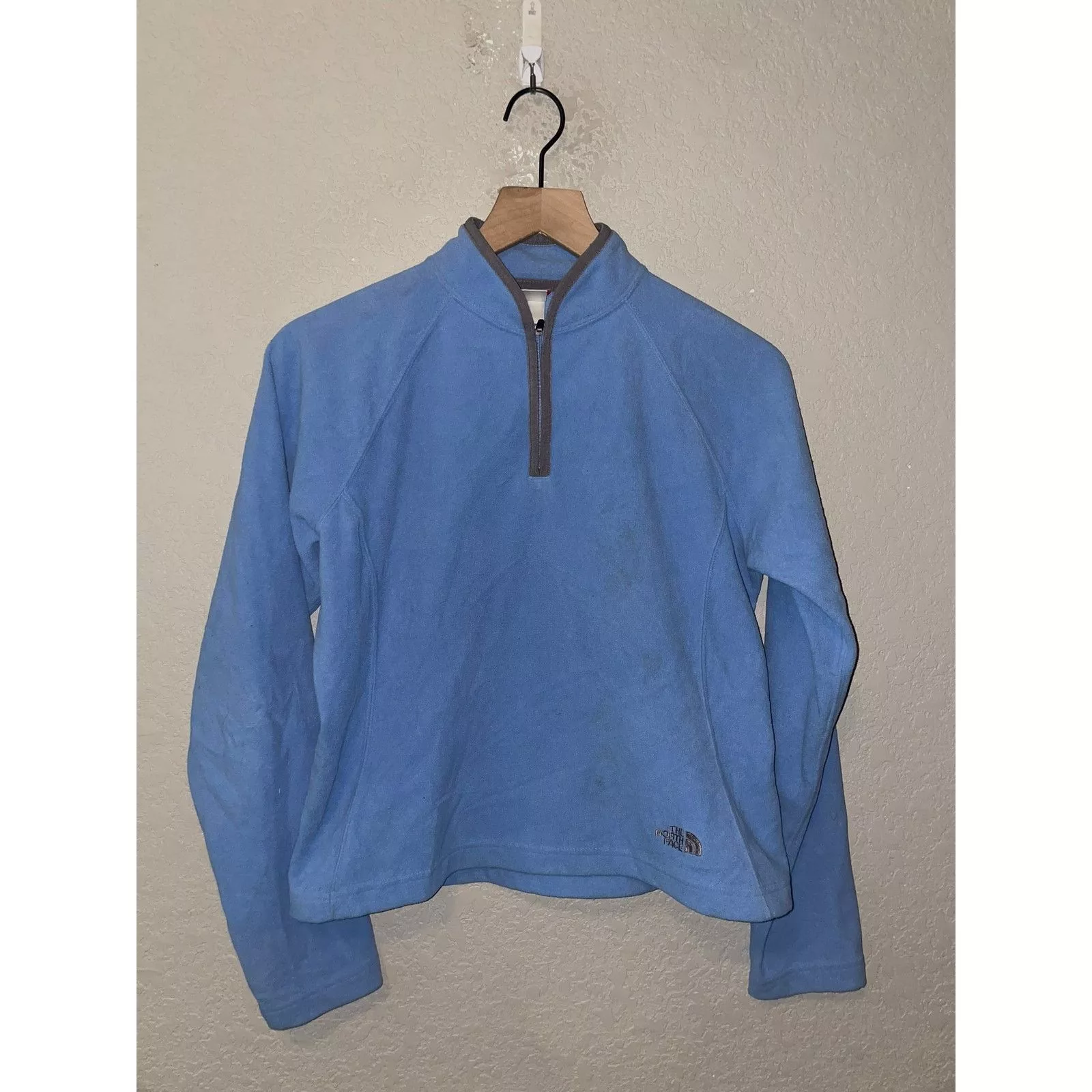 The North Face Sweatshirts Women's TNF The North Face Blue Fleece Outerwear Sweater M