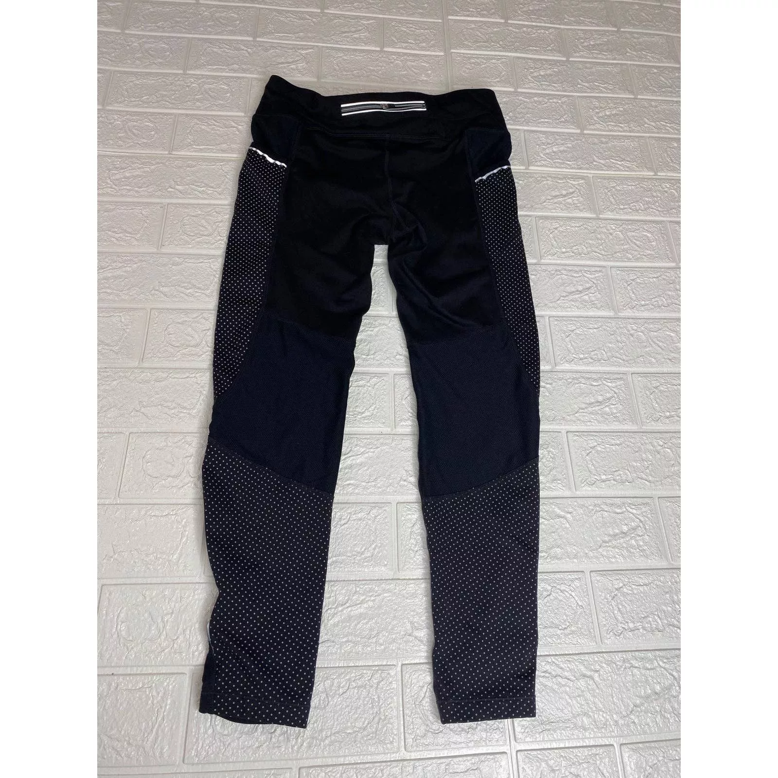 Athleta Leggings size medium Black