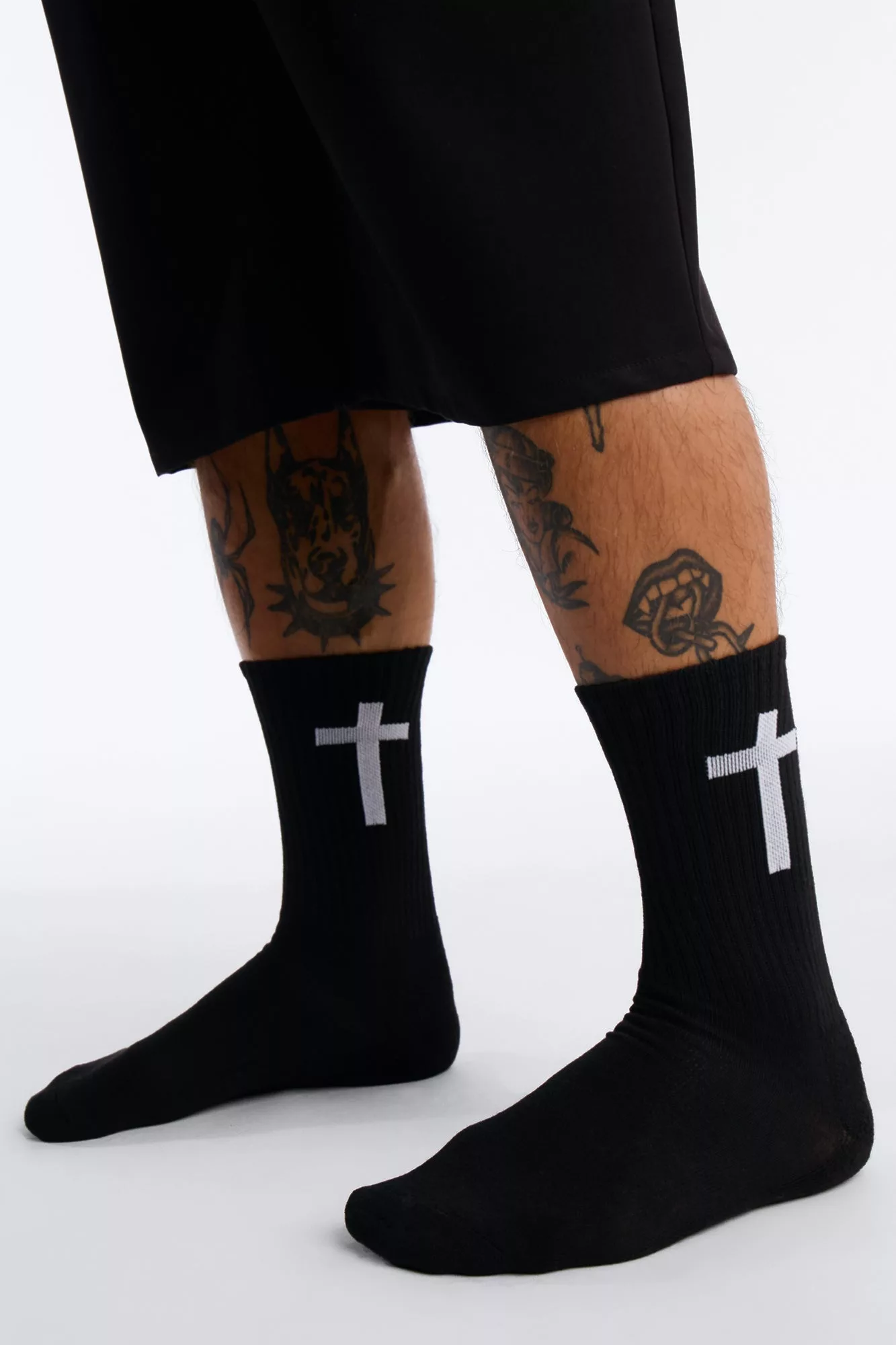 Stand Alone Cross Ribbed Crew Socks - Black