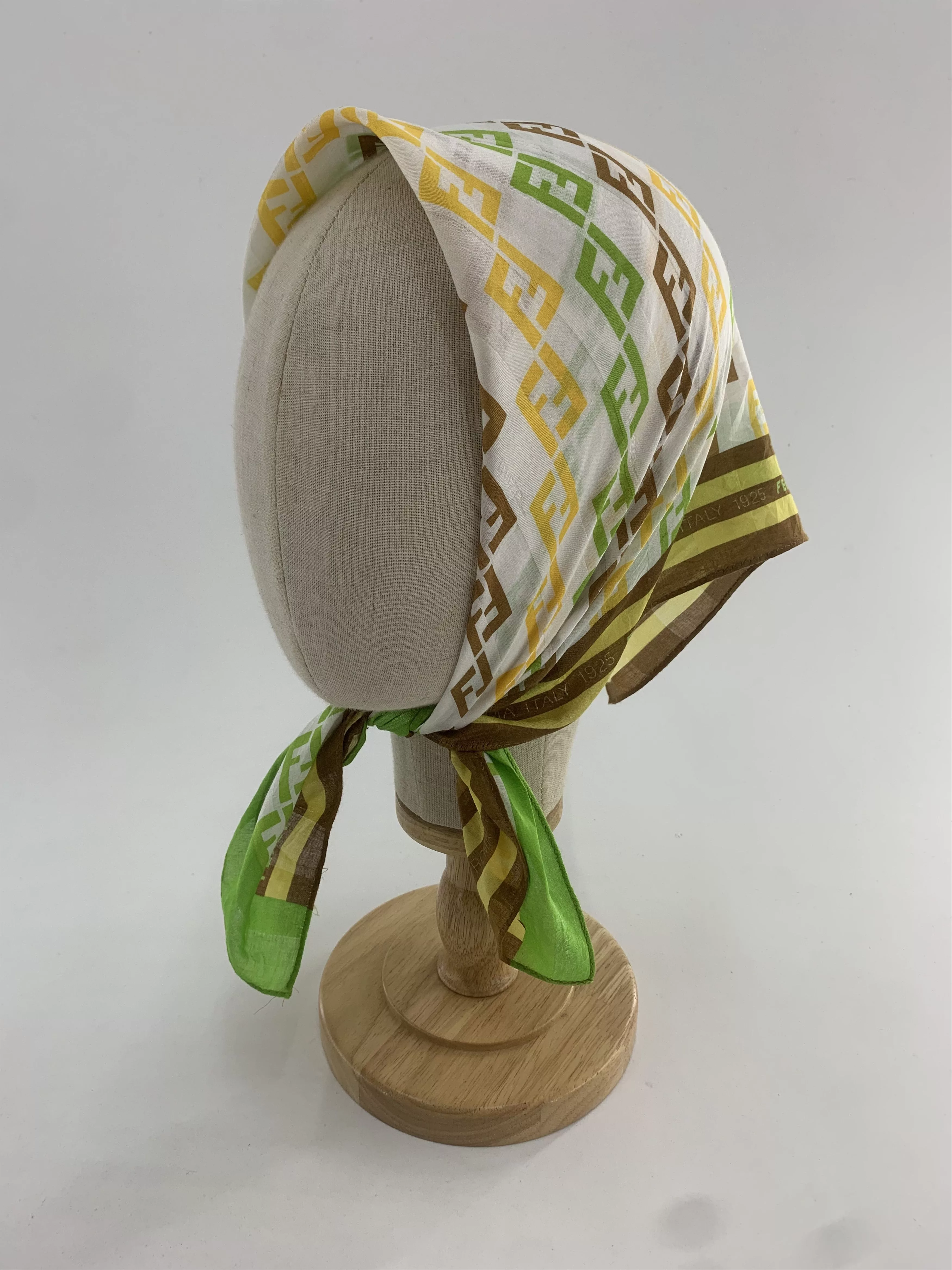 Designer Scarves Designer × Vintage Vintage Authentic Fendi Scarf Babushka Neckerchief Multi Luxury