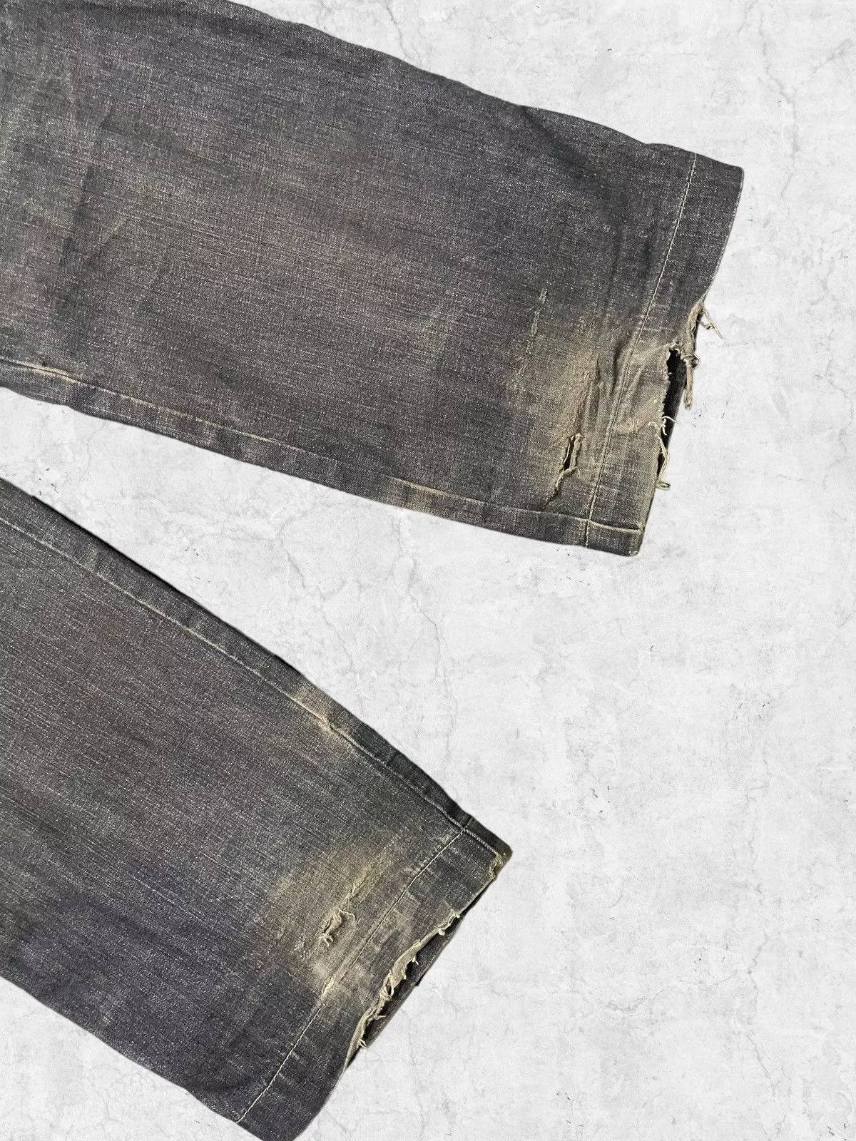 Marithe + Francois Girbaud Denim Marithe + Francois Girbaud × Vintage Y2K Marithe Francois Girbaud Hagi Denim With Leather Belt Gray