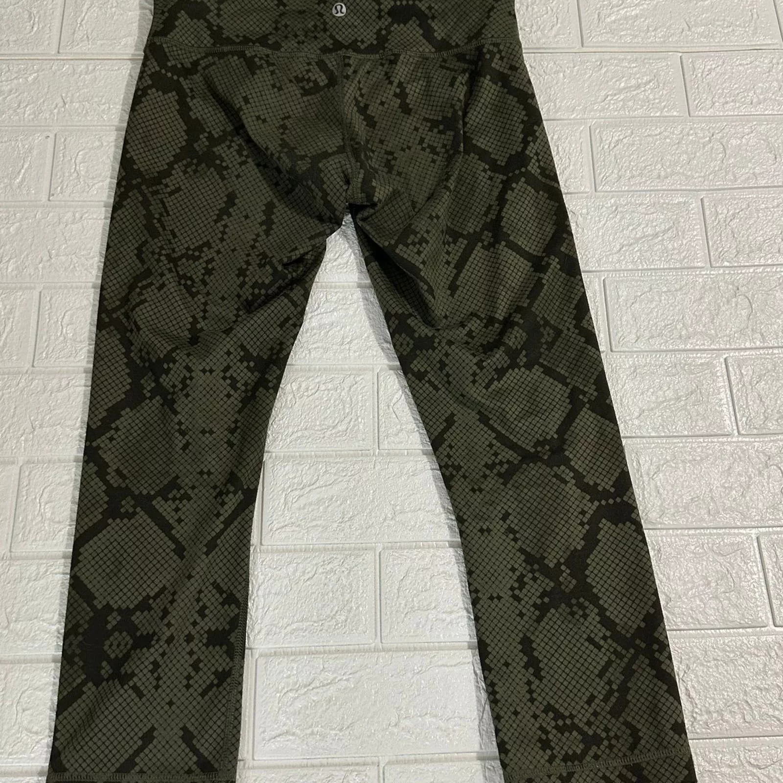 Lululemon leggings size 6 Green