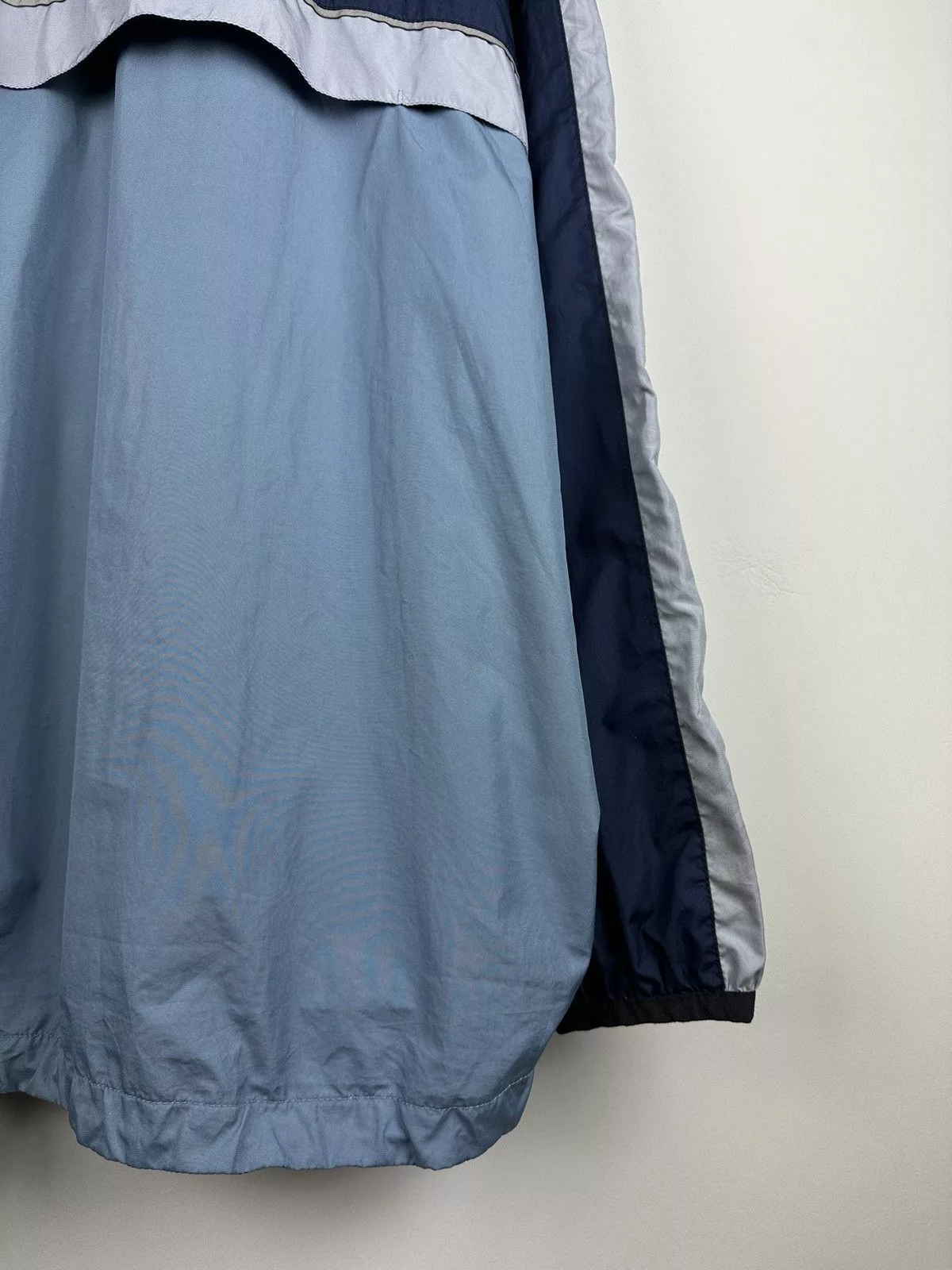 Nike Light Jackets Vintage 90’s Nike Y2K Light Jacket Blue Streetwear