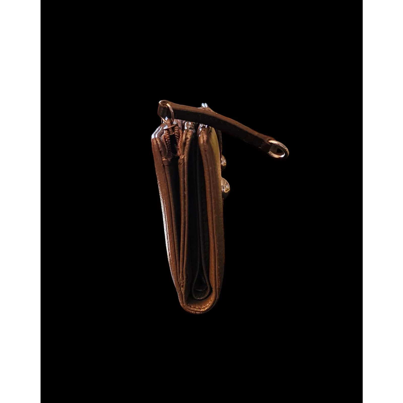 Kenneth Cole Wallets Kenneth Cole Reaction Brown leather wallet.