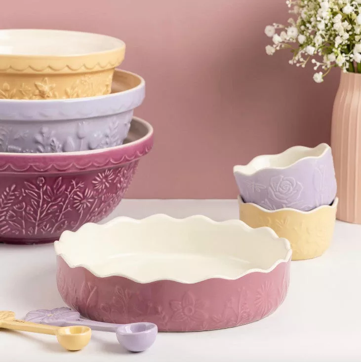 In the Meadow Pink Pie Dish