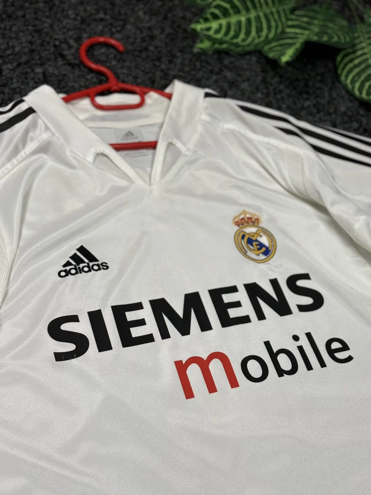 Adidas Jerseys ADIDAS REAL MADRID SOCCER JERSEY VINTAGE 2004 #9 PICKFORD White Sportswear