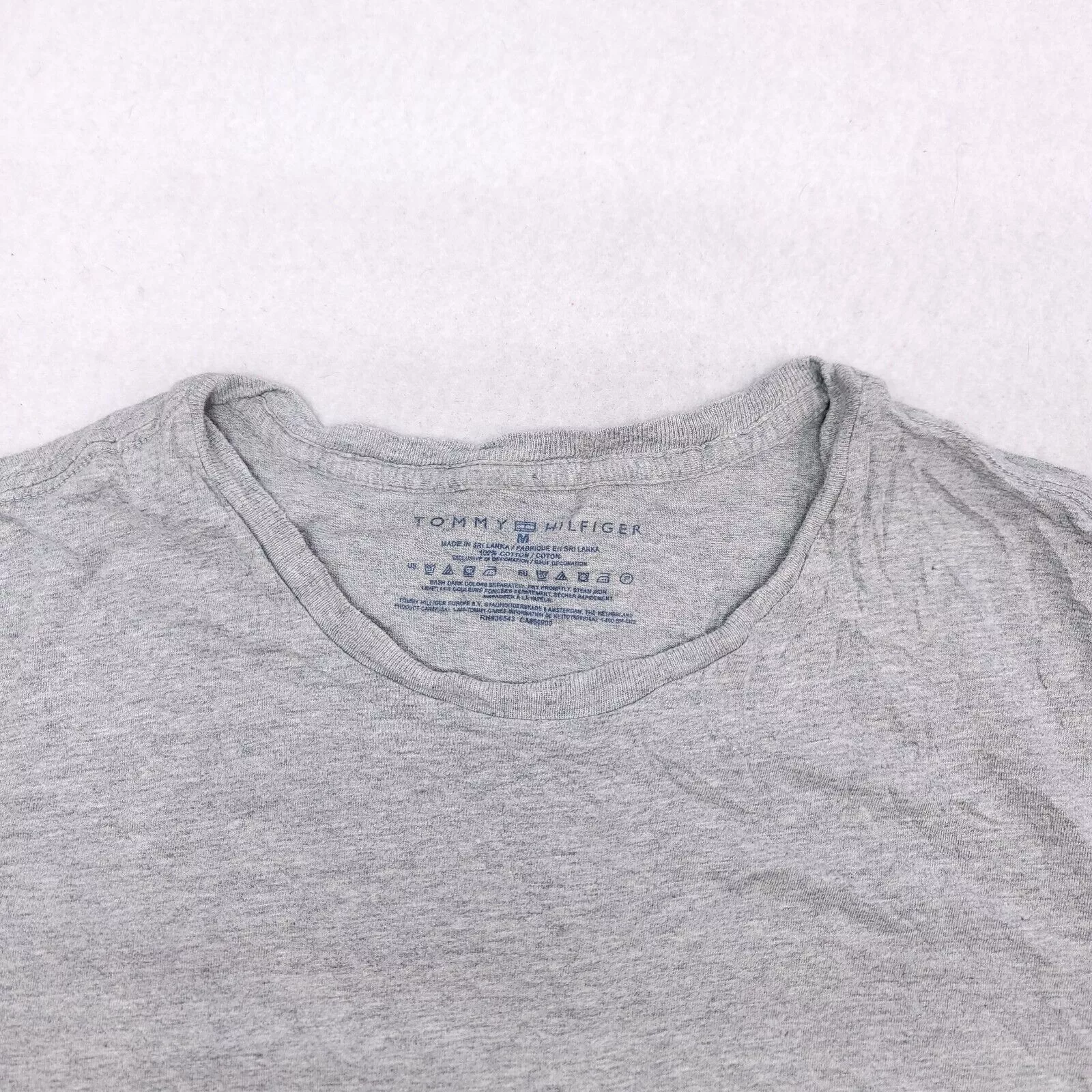 Tommy Hilfiger Short Sleeve T Shirts Tommy Hilfiger Pullover Casual T Shirt Mens Size Medium Gray