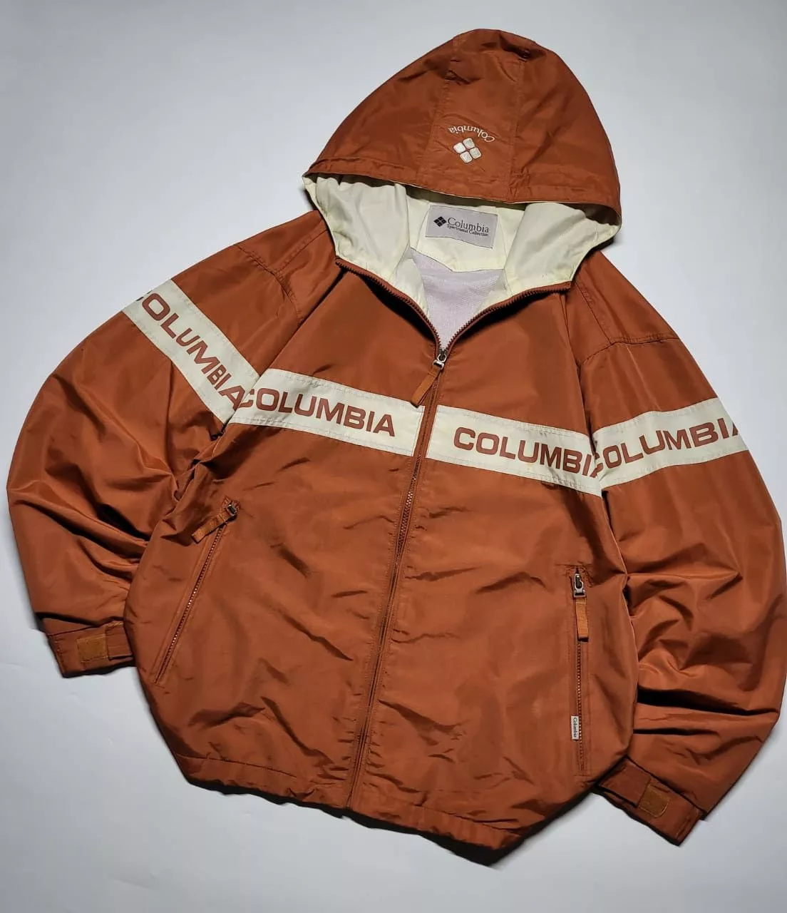 Columbia Light Jackets Columbia outdoor windbreaker jacket Brown Gorpcore