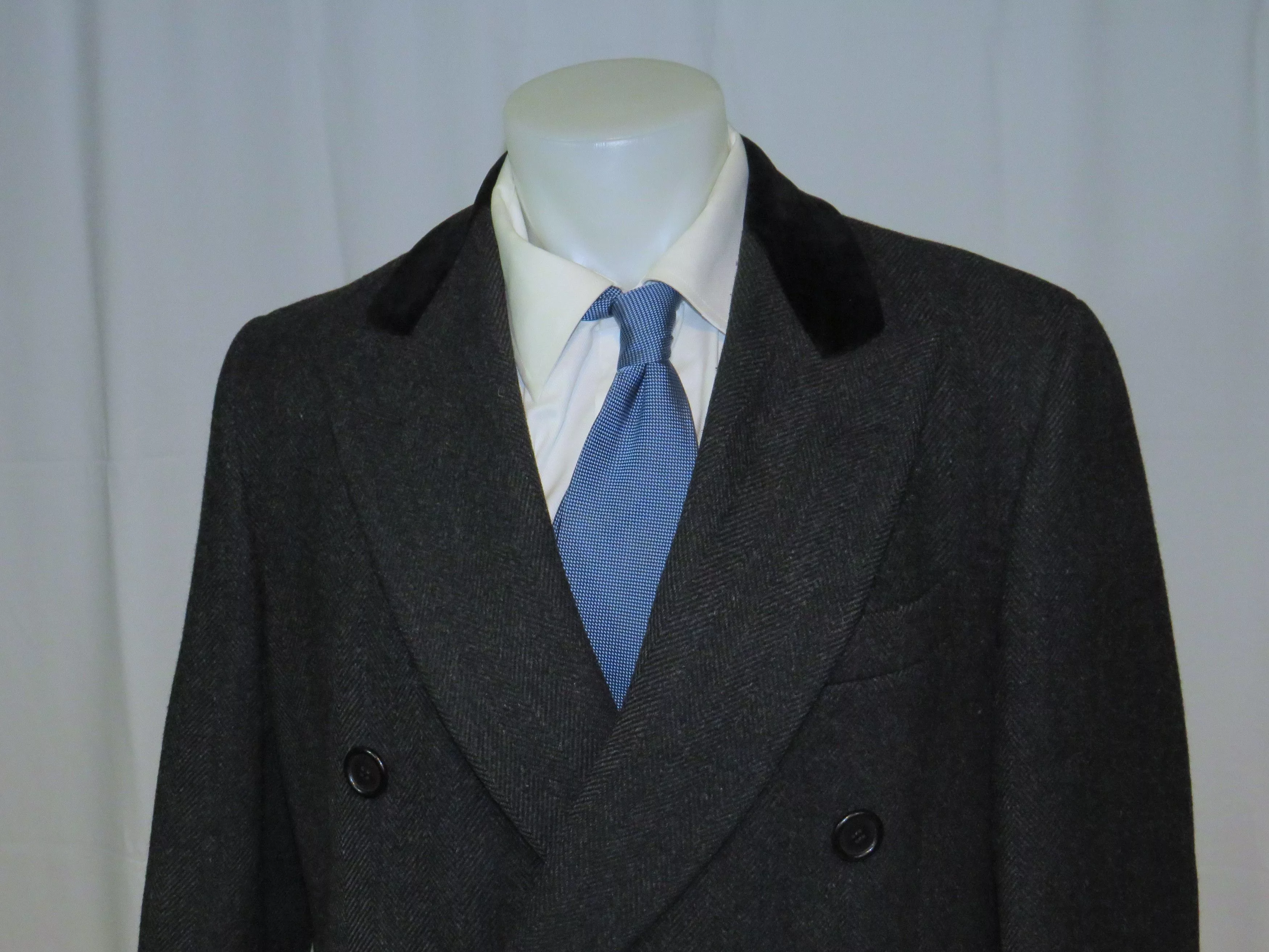 Paul Stuart Heavy Coats Paul Stuart Gray Herringbone Double Breasted Chesterfield 41R
