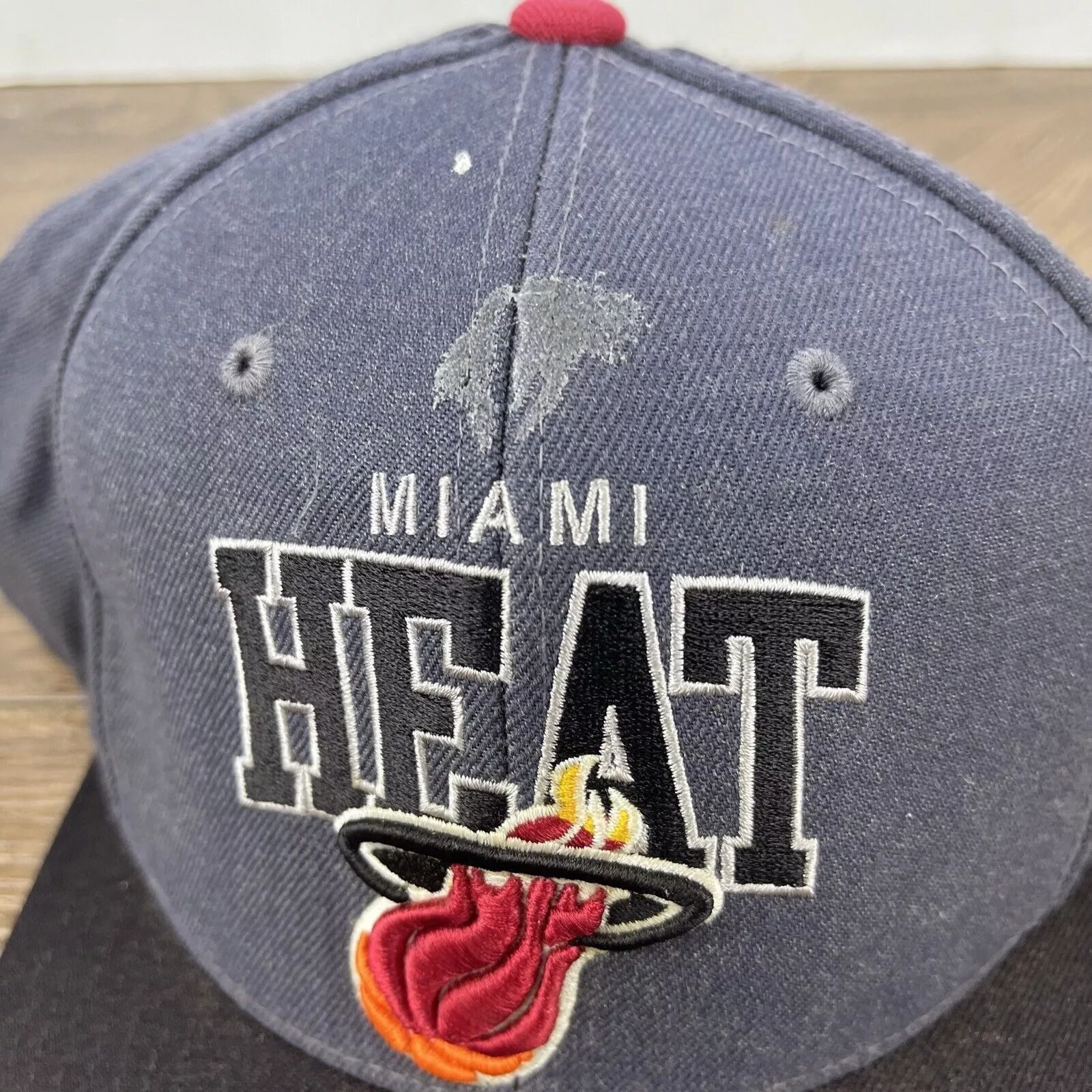 Mitchell & Ness Hats Miami Heat Snapback Hat Mitchell & Ness Gray Cap Adjustable