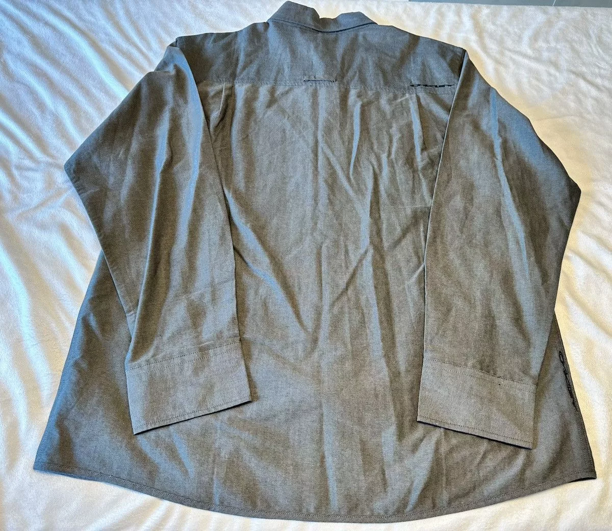Oakley Shirts Button Ups NWT Oakley Mens True Fit Solid L/S Button Down Black/Gray XL