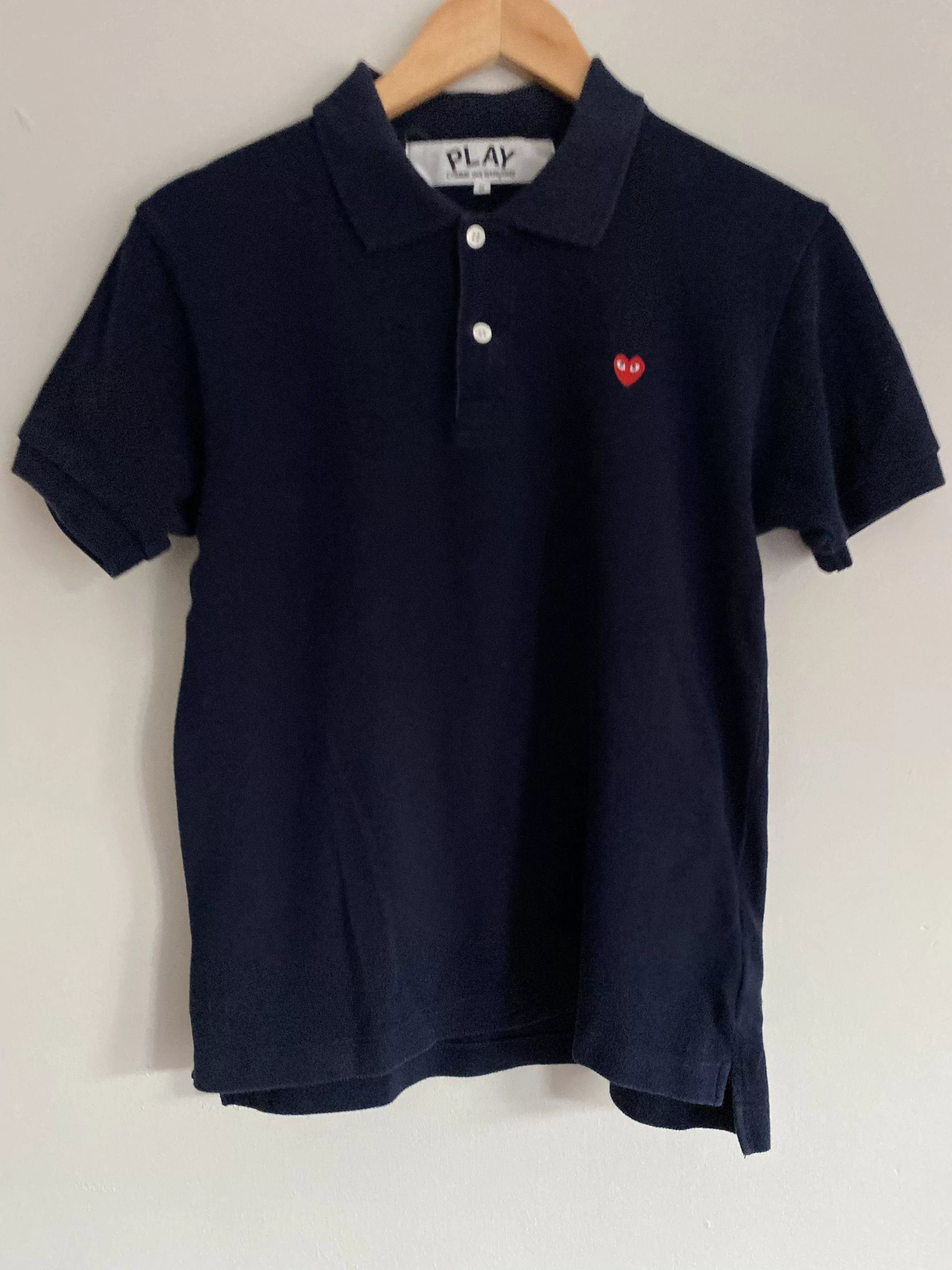 Comme des Garcons PLAY Polos Comme des garcons Play Blue Heart Polo
