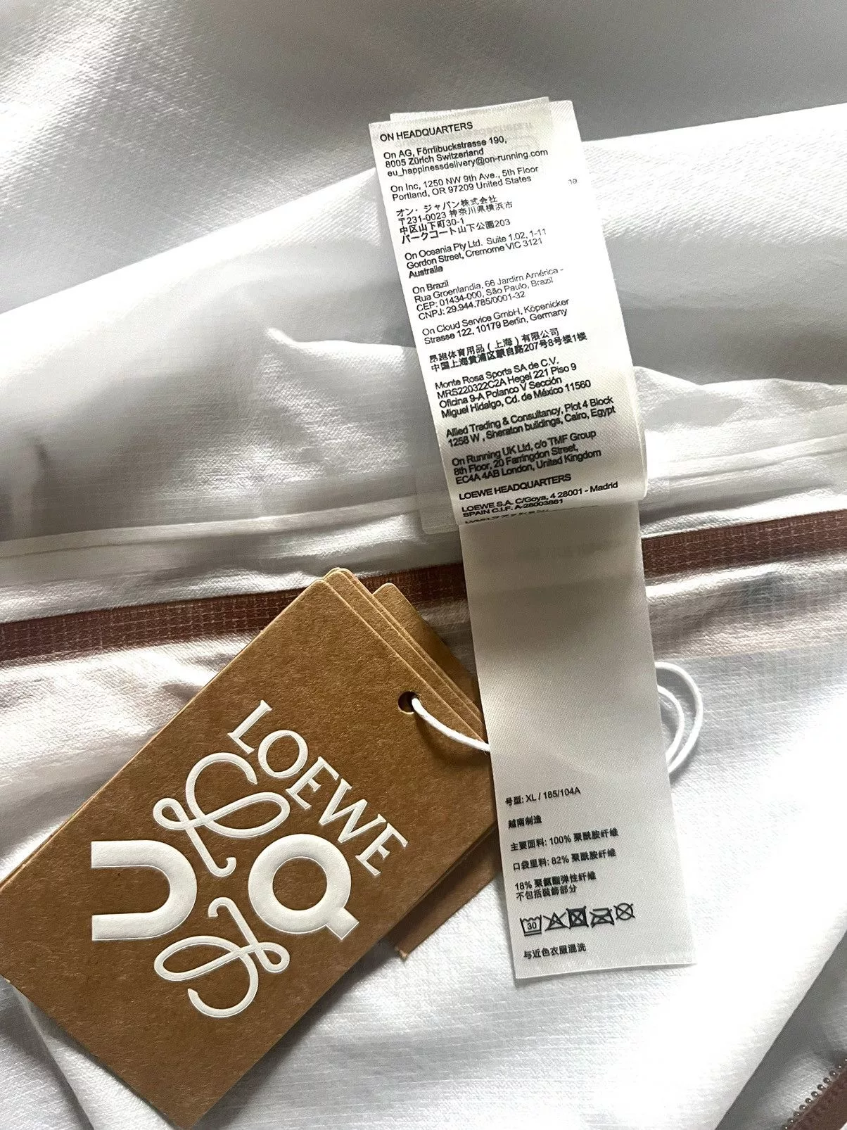 Loewe Parkas LOEWE X ON ULTRA TECHNICAL PARKA White