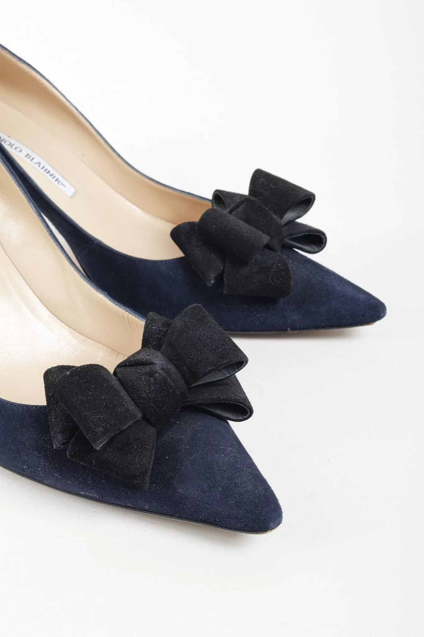 Manolo Blahnik Heels Manolo Blahnik Lisane Bow Pumps Black