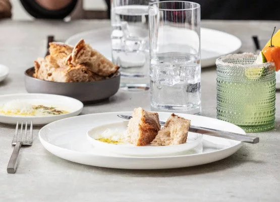 Arezzo Brushed 20 pc Place Setting