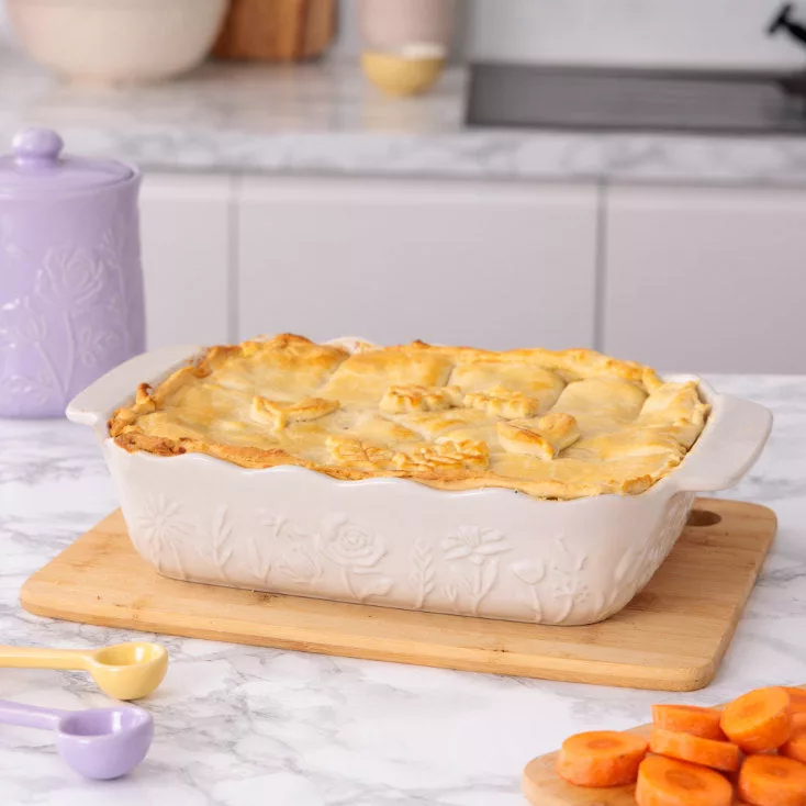 Medium Rectangular Baker Cream