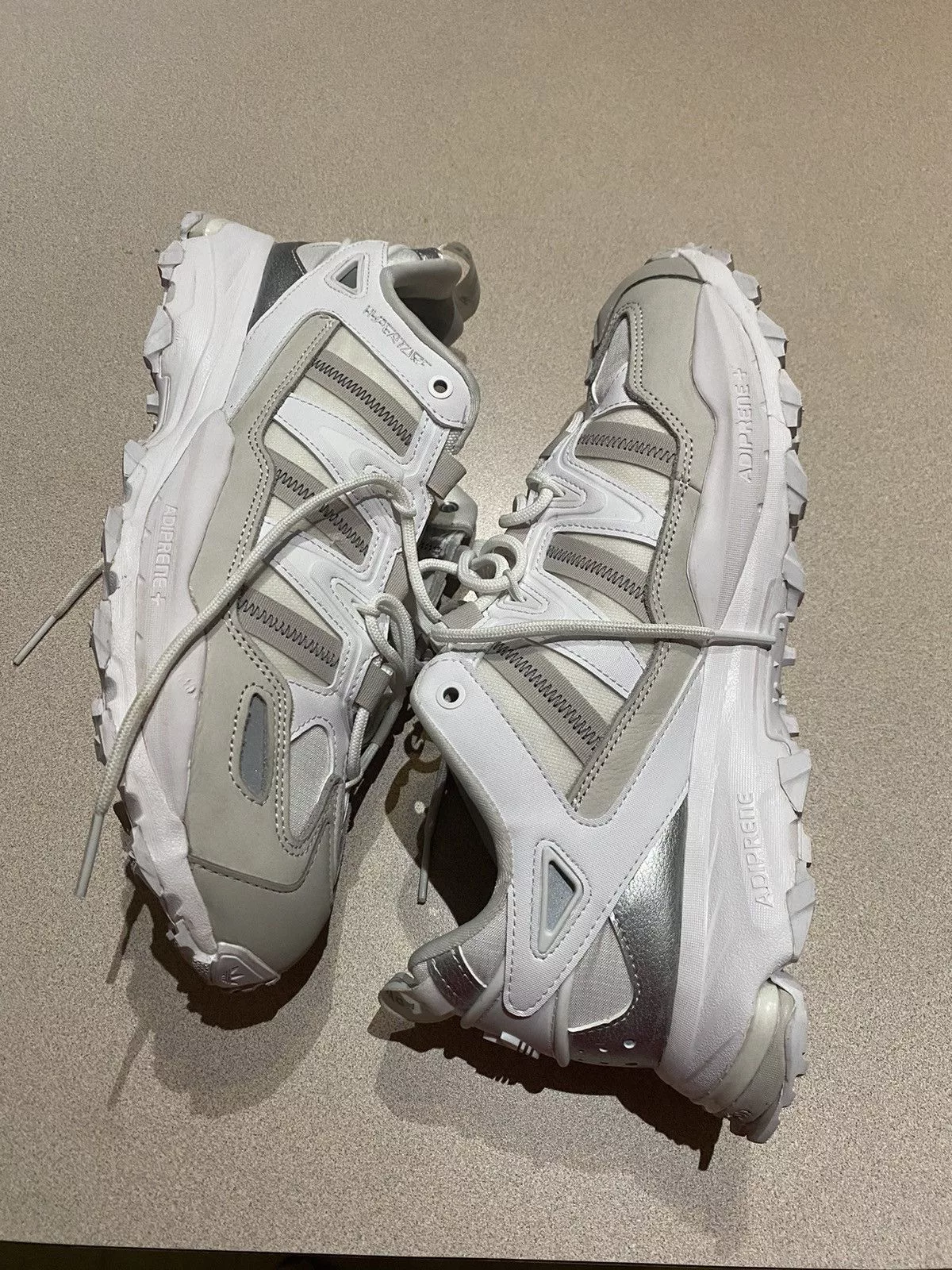 Adidas Low Top Sneakers Adidas Hyperturf White and Metallic