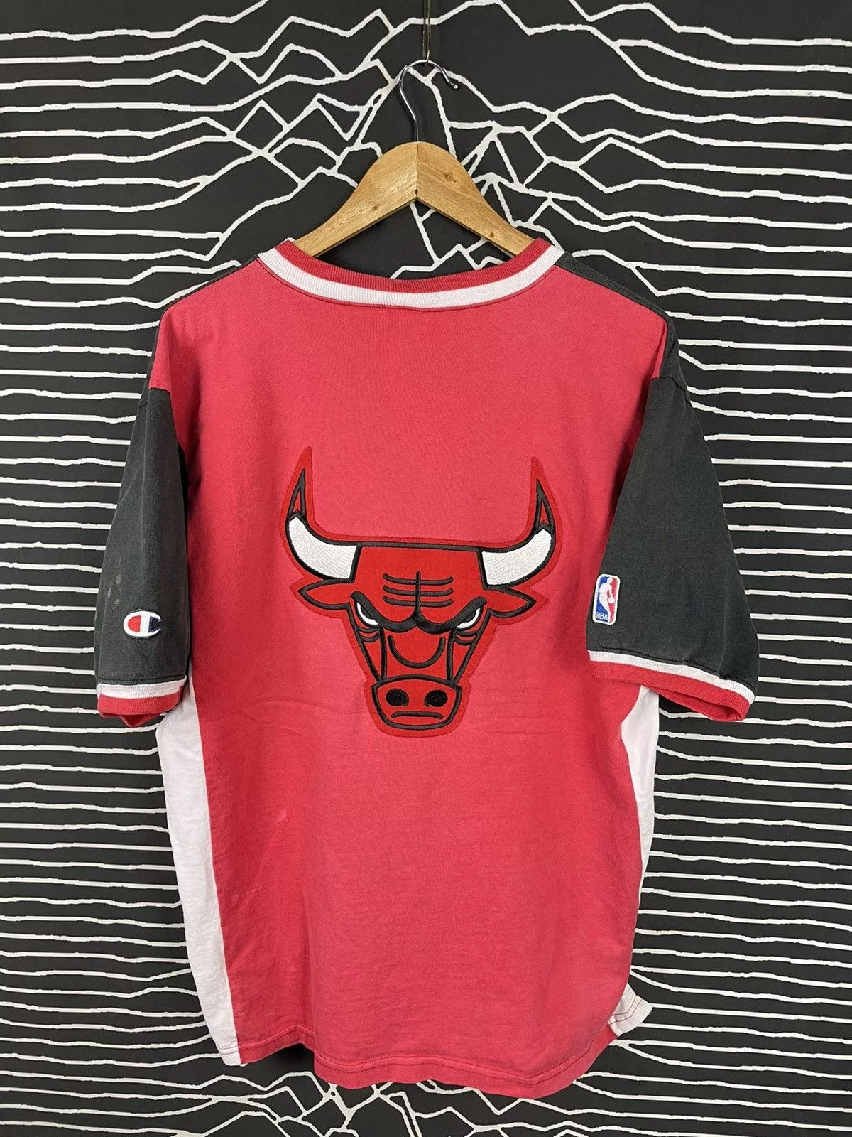 Champion Short Sleeve T Shirts Champion × NBA Vintage Champion X Chicago Bulls Embroided Logo Multi