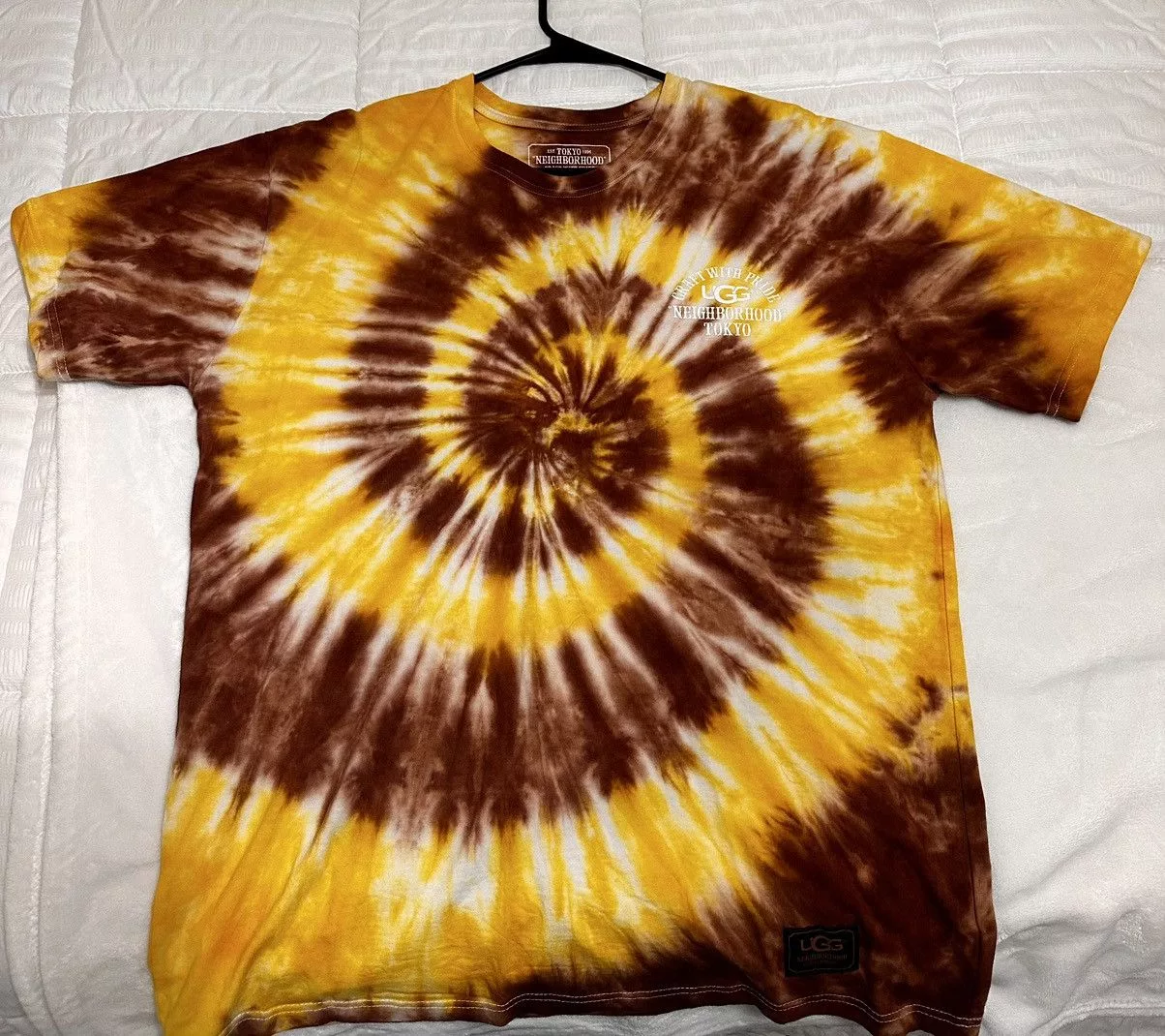Neighborhood Short Sleeve T Shirts Neighborhood × Ugg UGG x Neighborhood Tie-dye T-Shirt Size XL Yellow