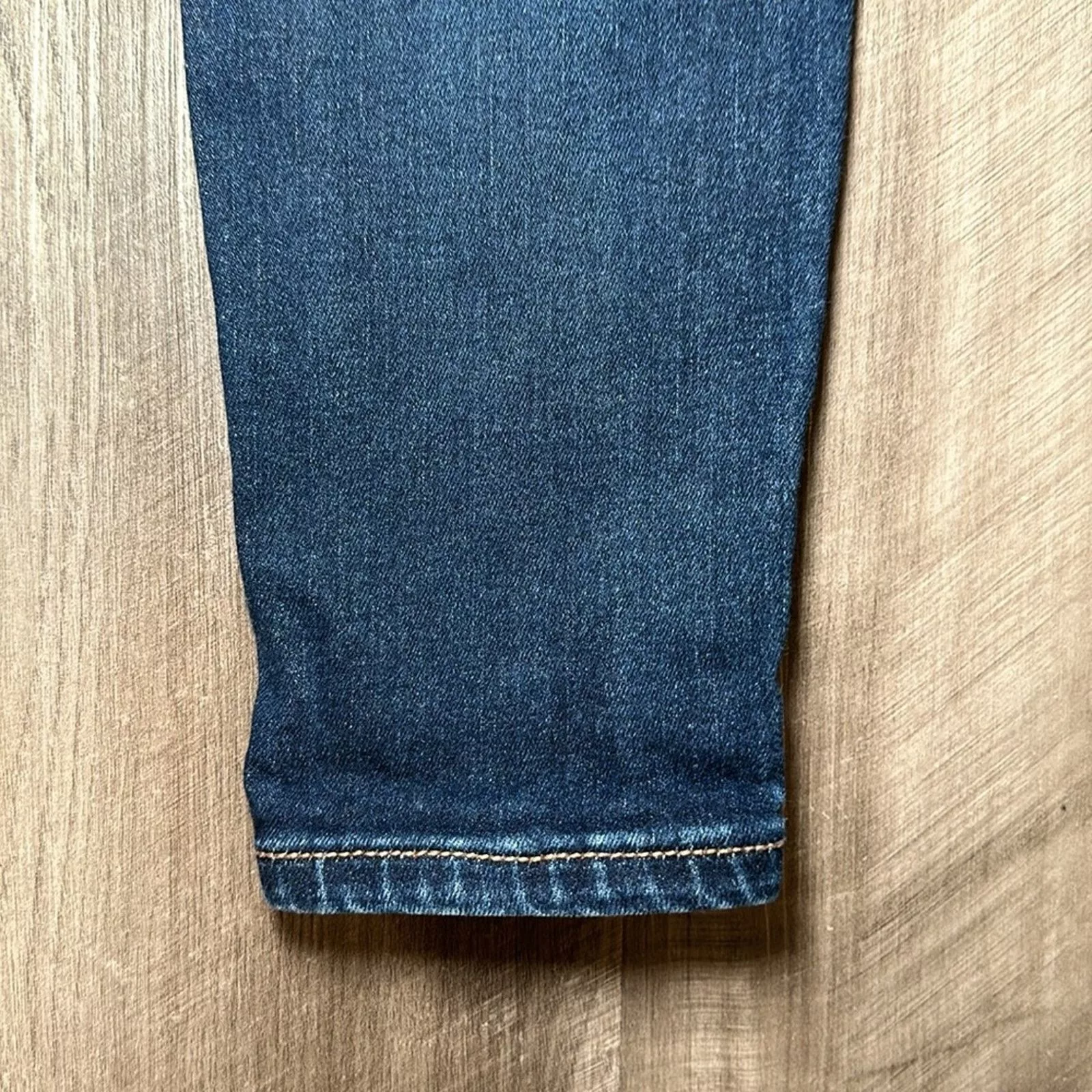 American Eagle Outfitters Jeans American Eagle Outfitters American Eagle Next Level Stretch Distressed Jeggings - 00S Blue