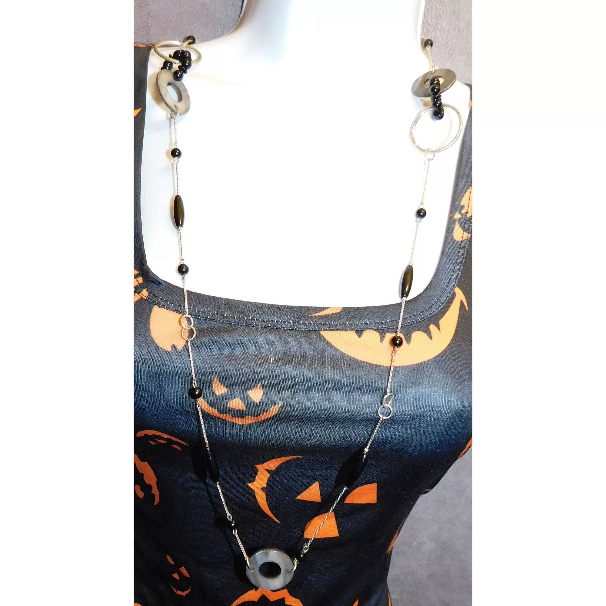 Other Necklaces Other Black And Silver Abstract Necklace Multi