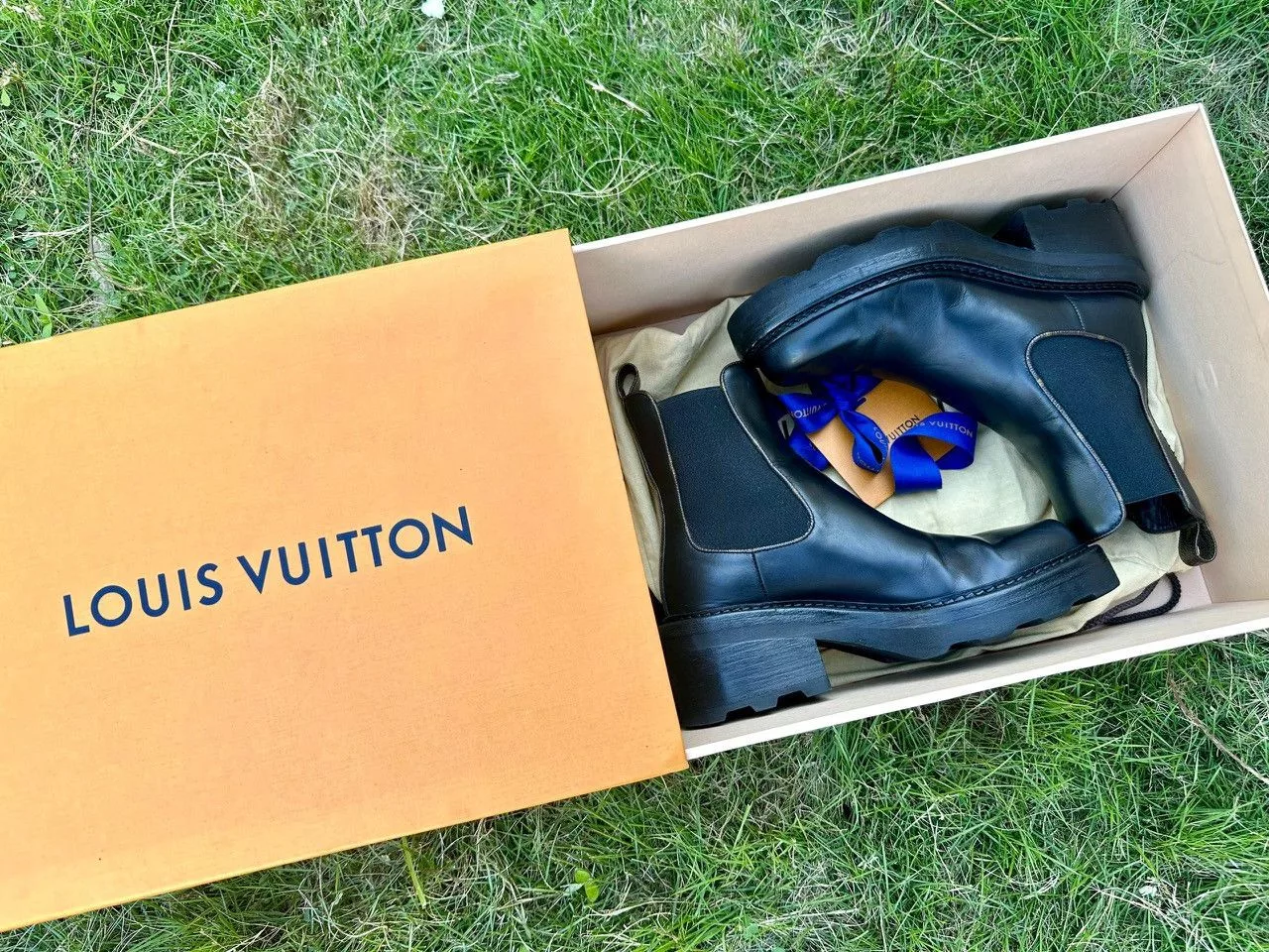 Louis Vuitton Boots Authentic Louis Vuitton Beauborg Ankle Boot Size 36 Black