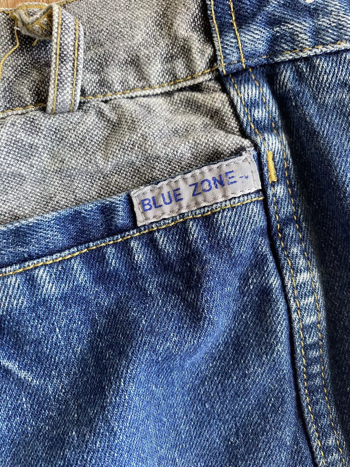 Blue zone vintage denim jeans Red