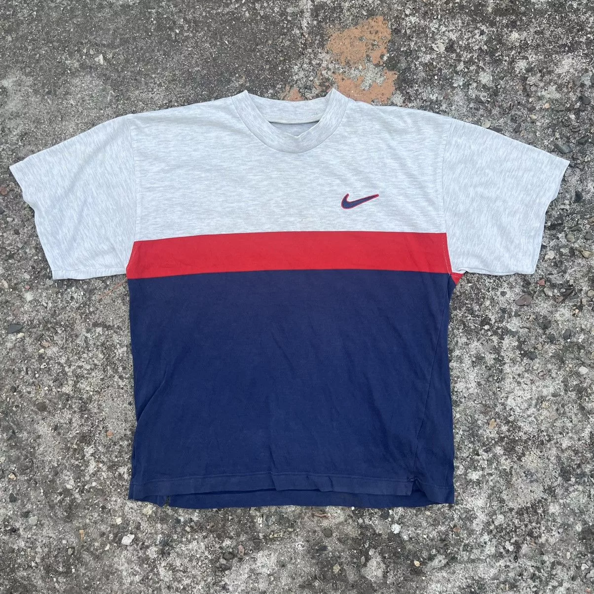 Nike Short Sleeve T Shirts Nike × Vintage Vintage Nike T Shirt Tee Baggy Mini Swoosh 90s Y2K Gray Streetwear