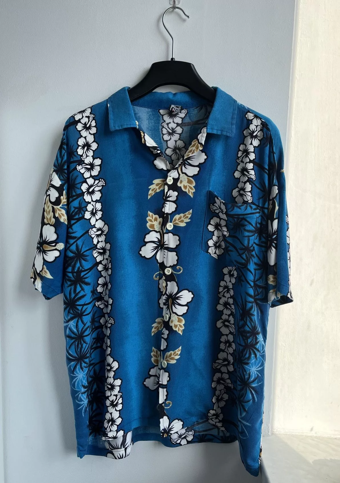 Quicksilver Shirts Button Ups Quicksilver × Vintage Vintage Quicksilver Hawaiian Shirt Blue
