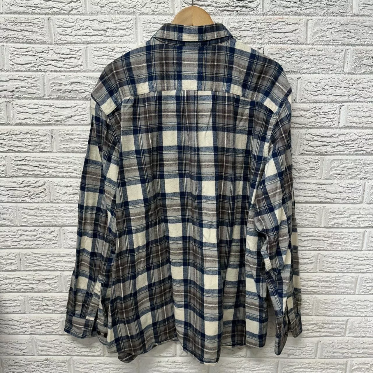 L.L. Bean Short Sleeve T Shirts Vintage L.L. Bean Plaid Flannel Button Down Collared XXL White