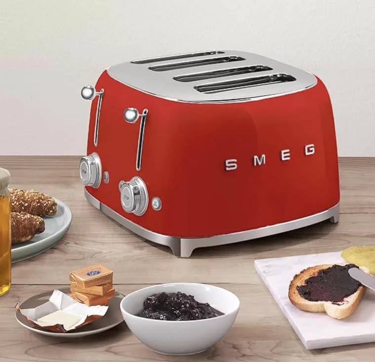 WIDE Red 4 Slice Toaster