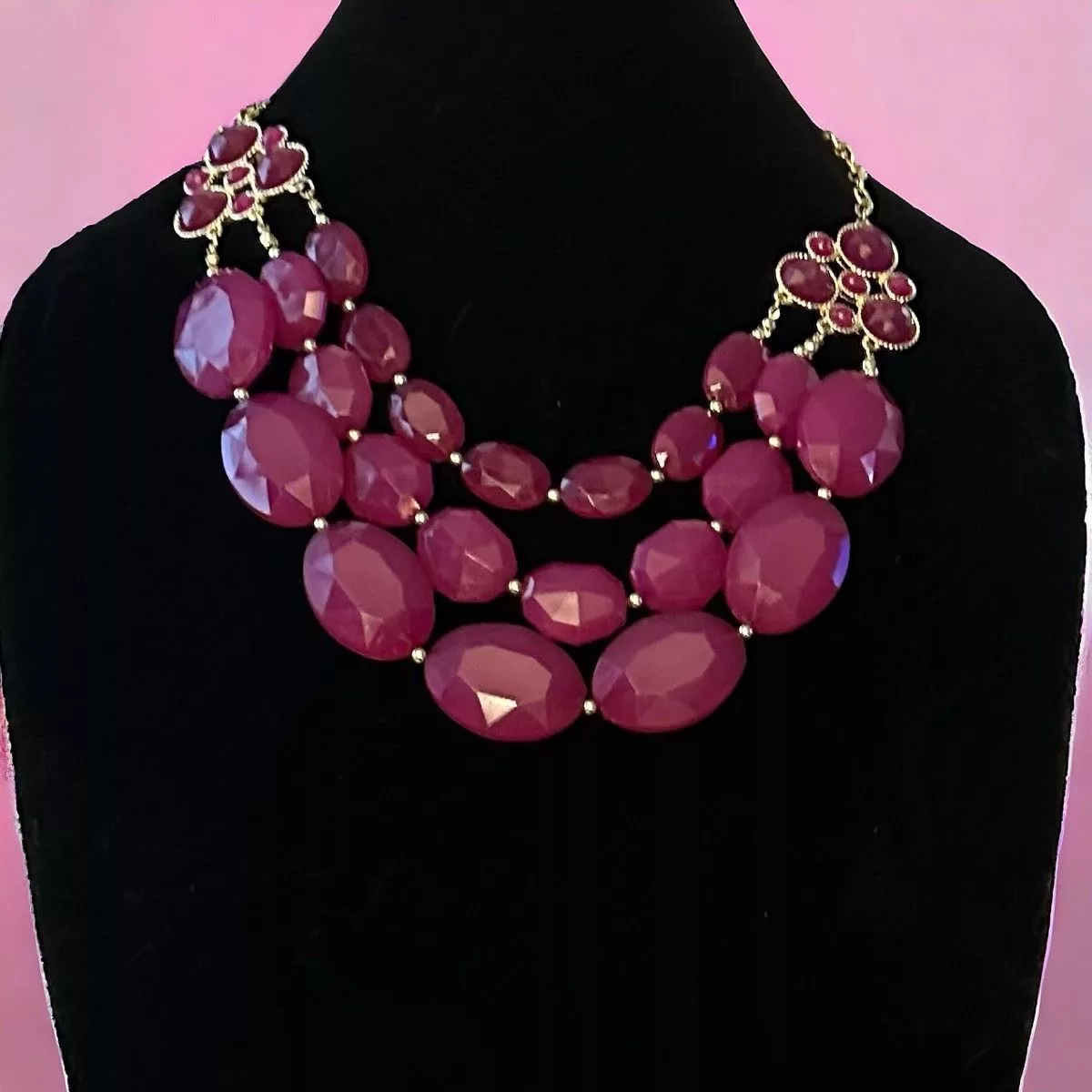 Other Necklaces Other Layered raspberry bead statement necklace Pink
