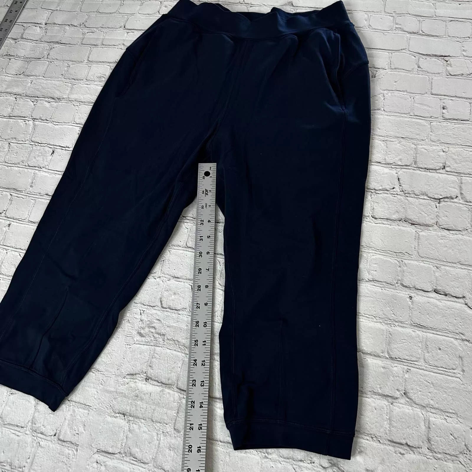 Lululemon Shorts Navy blue Lululemon Capri