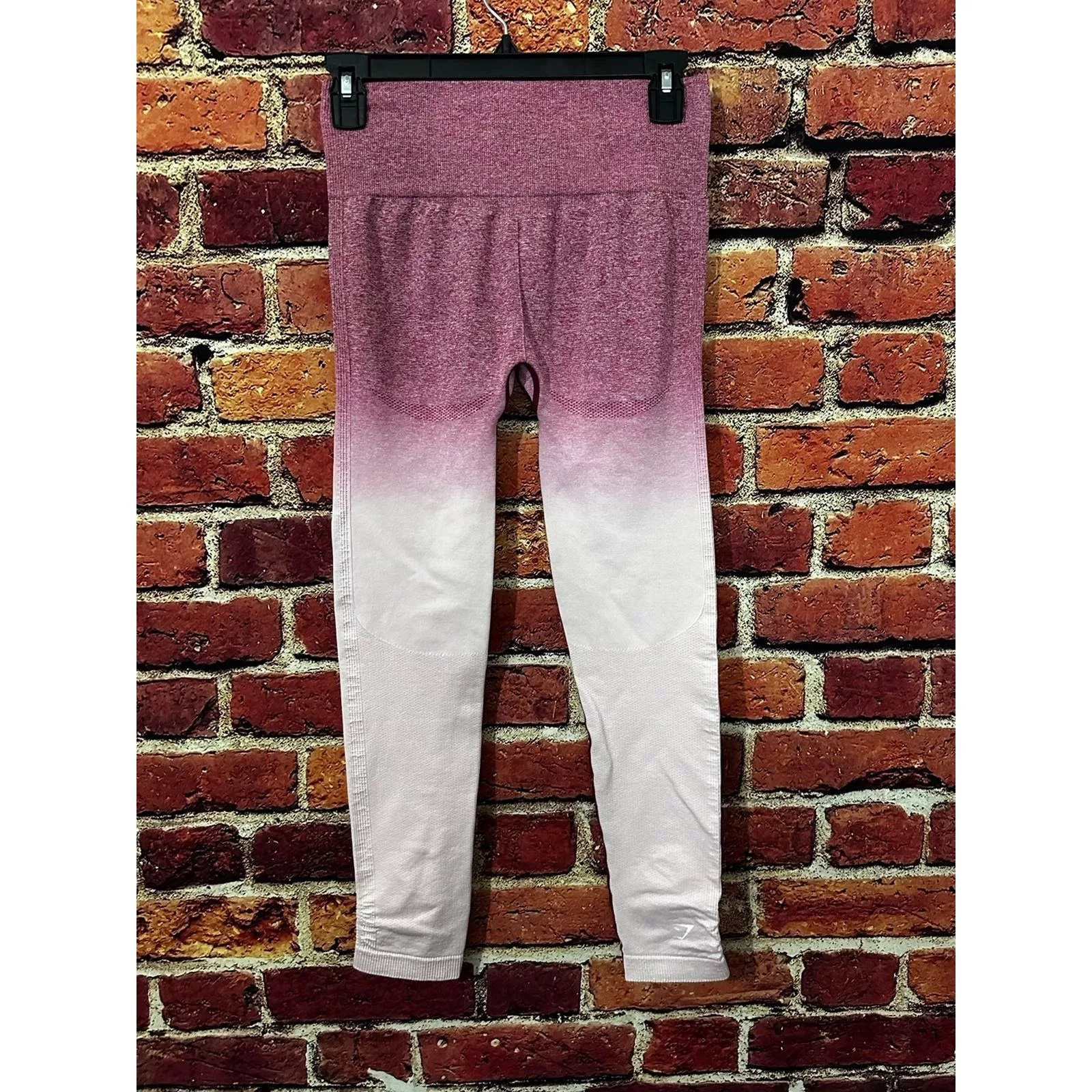 Gymshark Leggings size small Pink