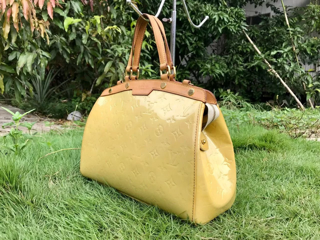 Louis Vuitton Handle Bags Authentic Louis Vuitton Monogram Vernis Leather Brea MM Bag Yellow