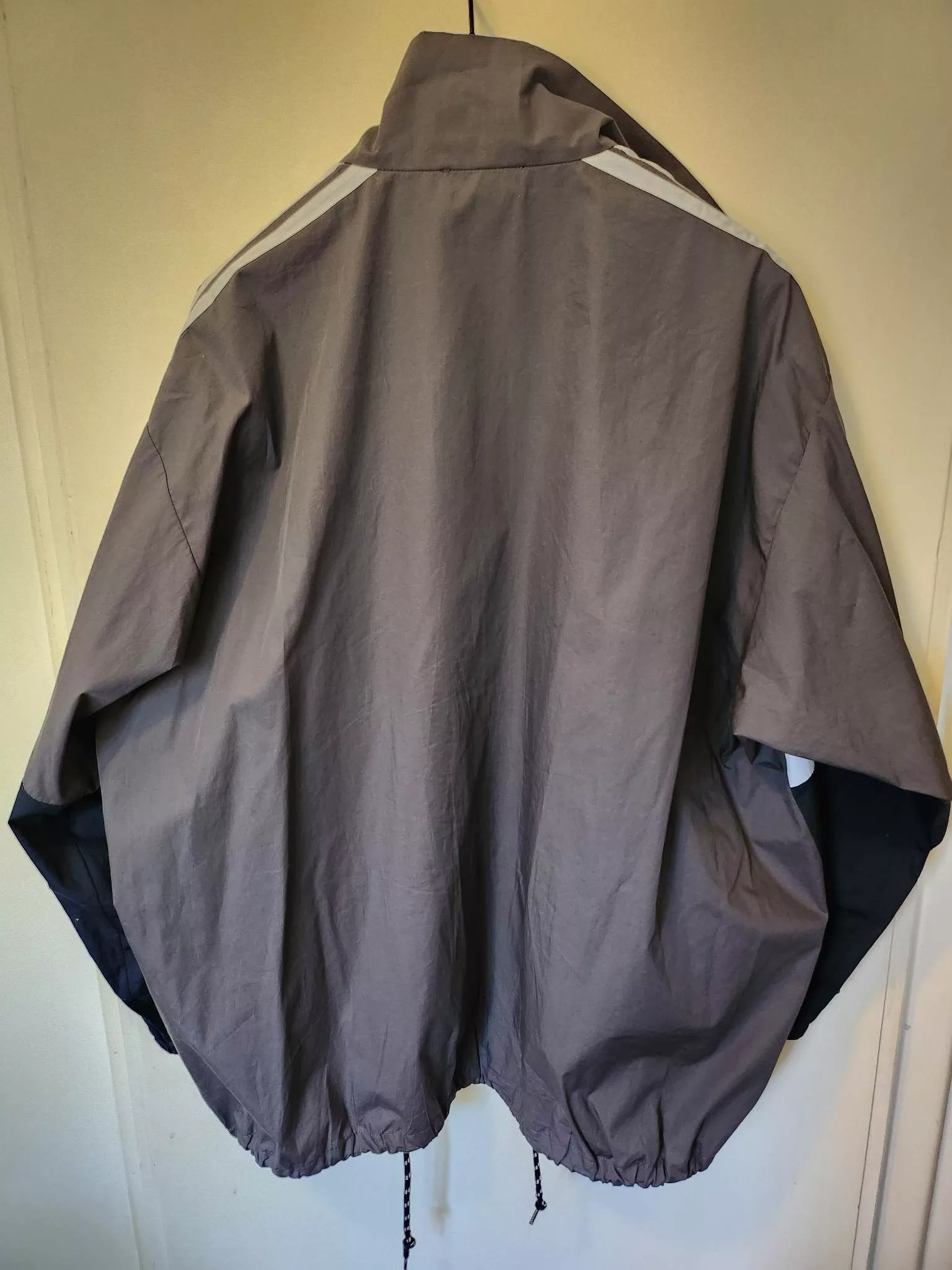 Balenciaga Light Jackets Balenciaga Iconic track jacket Gray