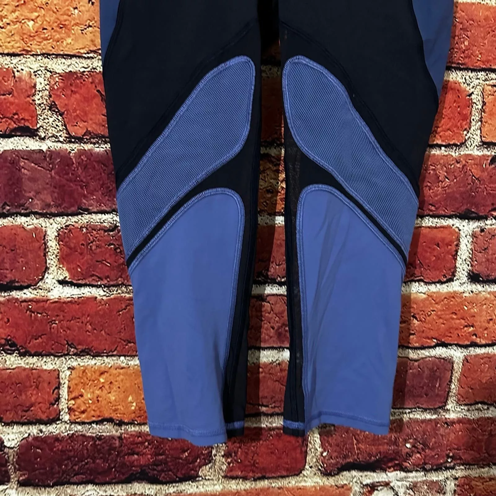 lululemon leggings size 4 Blue