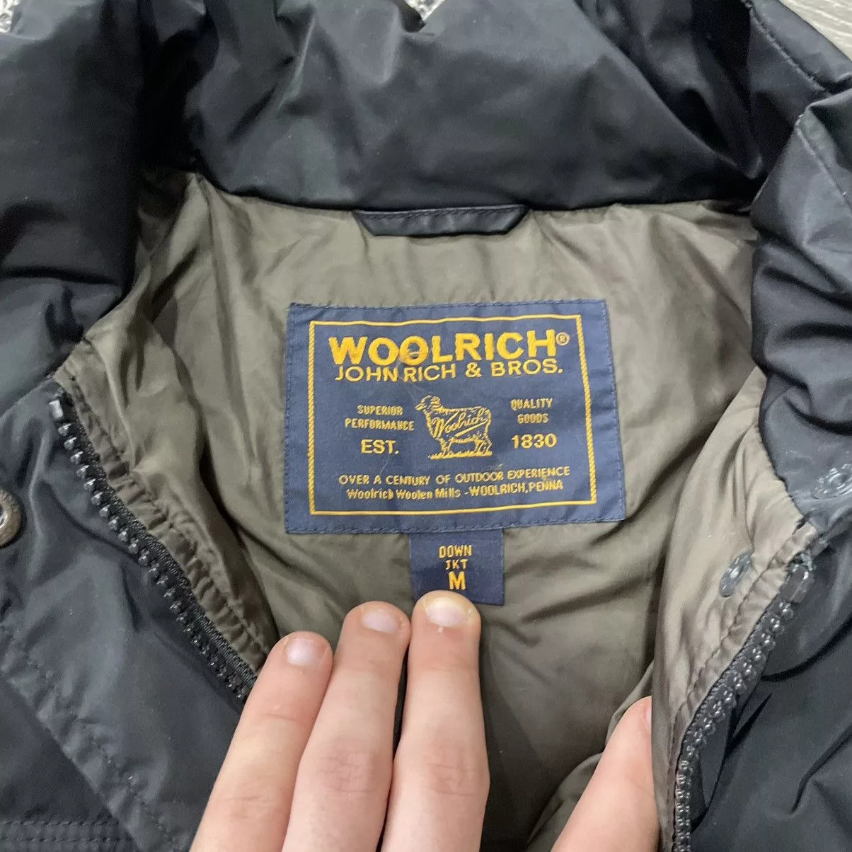 Woolrich Woolen Mills Down Jackets Woolrich Woolen Mills Woolrich bomber down puffer jacket Black