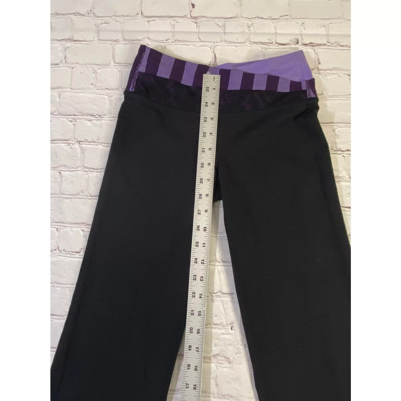 Lululemon Leggings Lululemon pants Black