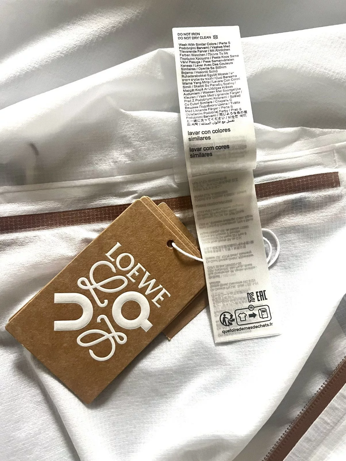 Loewe Parkas LOEWE X ON ULTRA TECHNICAL PARKA White