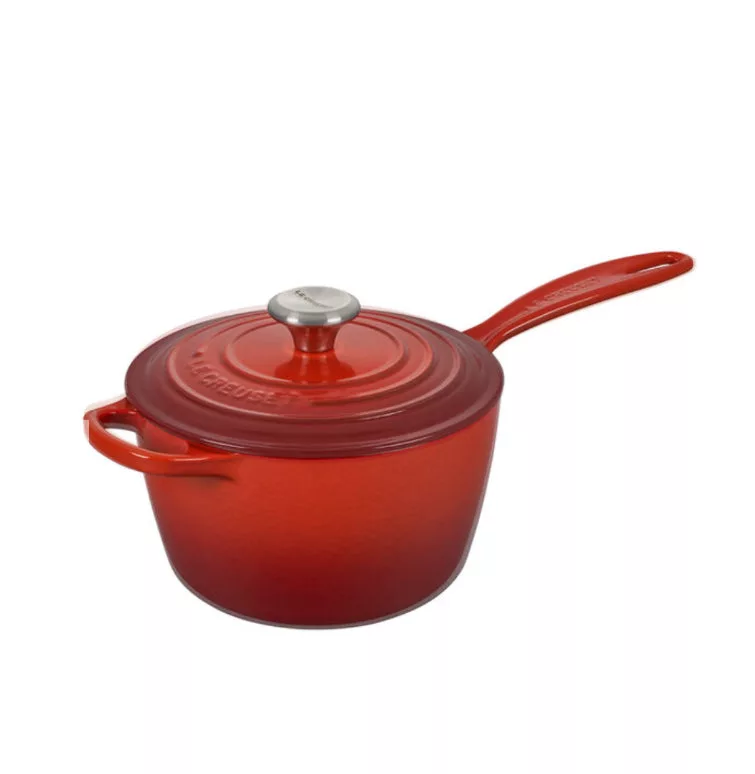 2.25 qt Signature Saucepan - Cerise