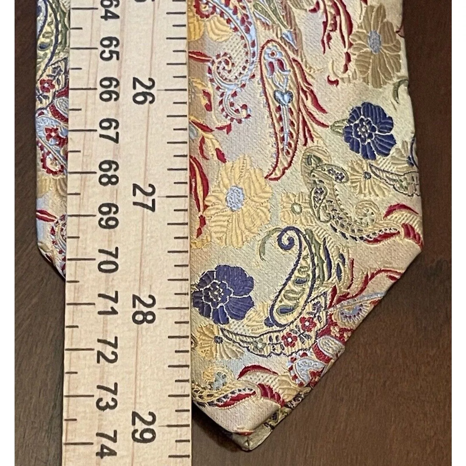 Neiman Marcus Ties Pocketsquares Neiman Marcus Gold Red Hand Made 100% Silk Made In Italy Multi