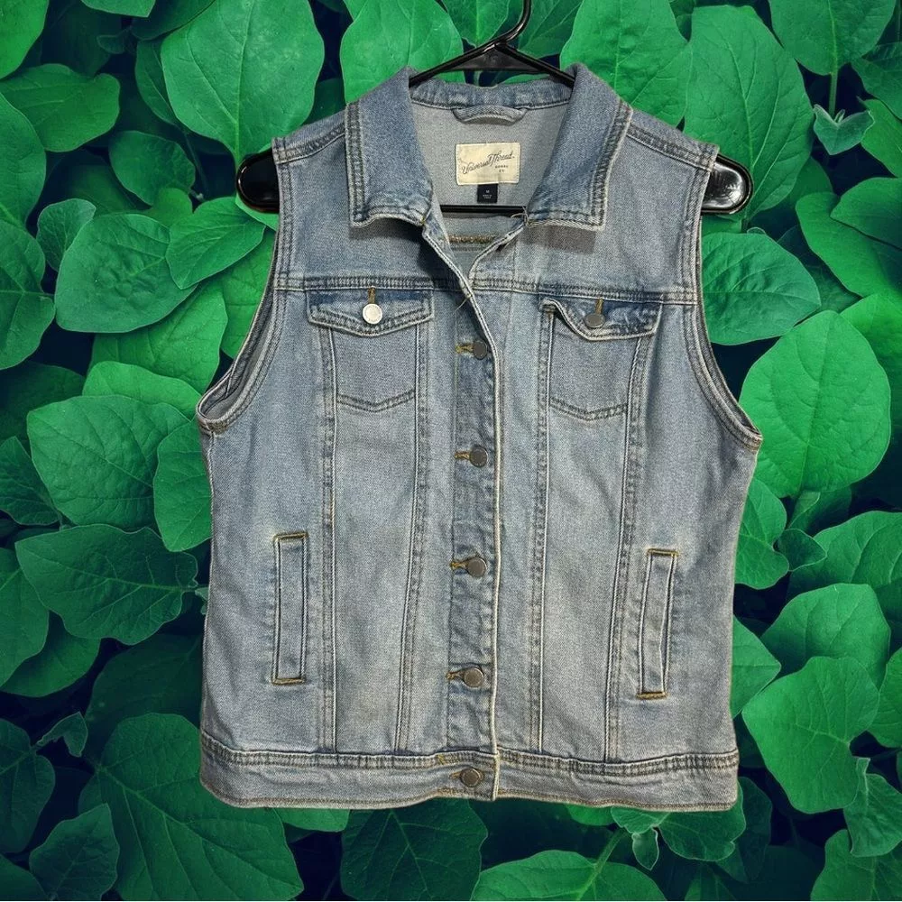 Other Vests Other Universal Thread Light Wash Denim Button Front Vest Medium Blue