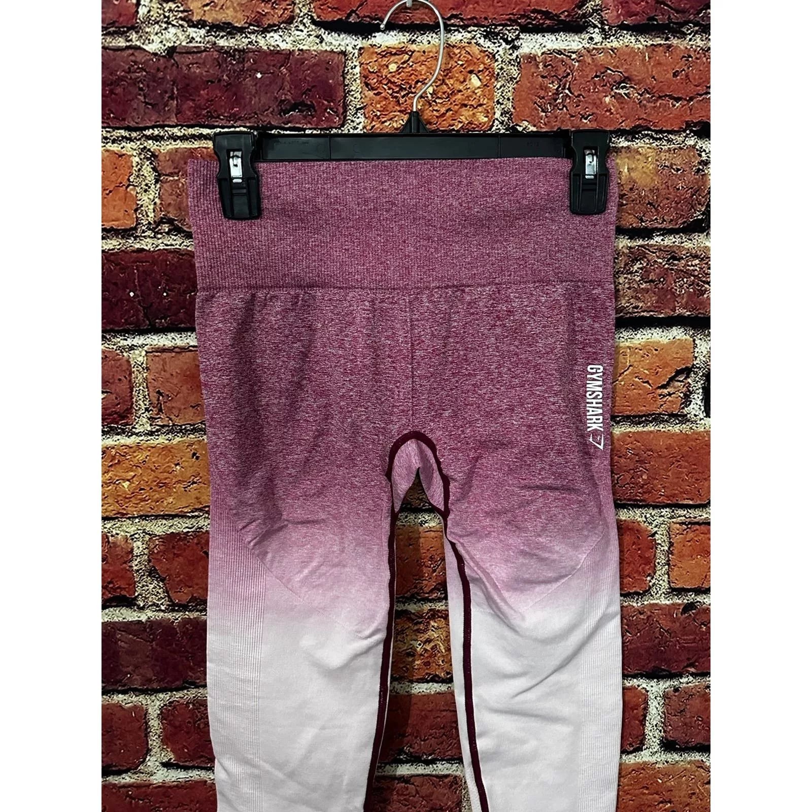 Gymshark Leggings size small Pink