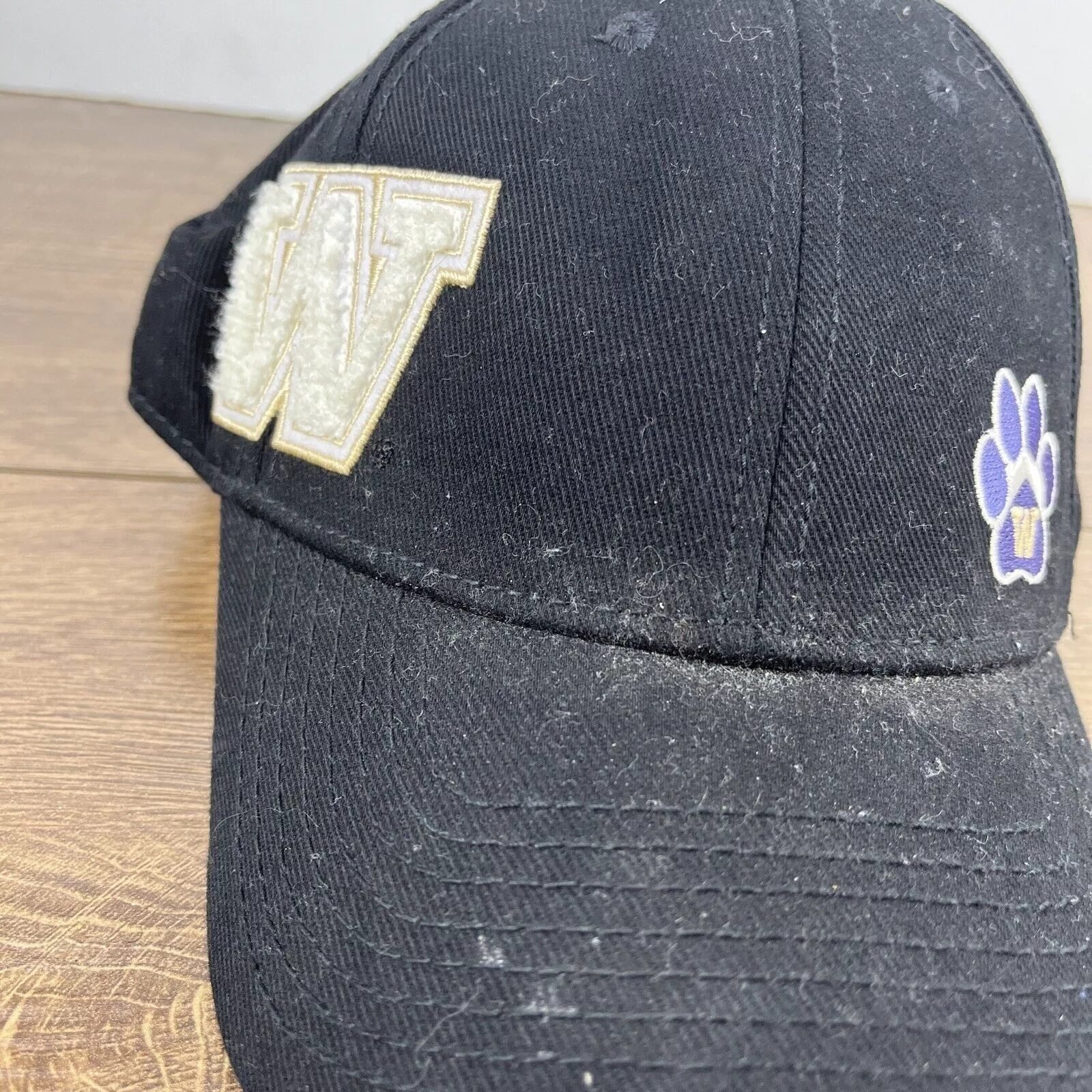Other Hats Other Washington Huskies Hat NCAA Huskies Black Hat Adjustable Adu