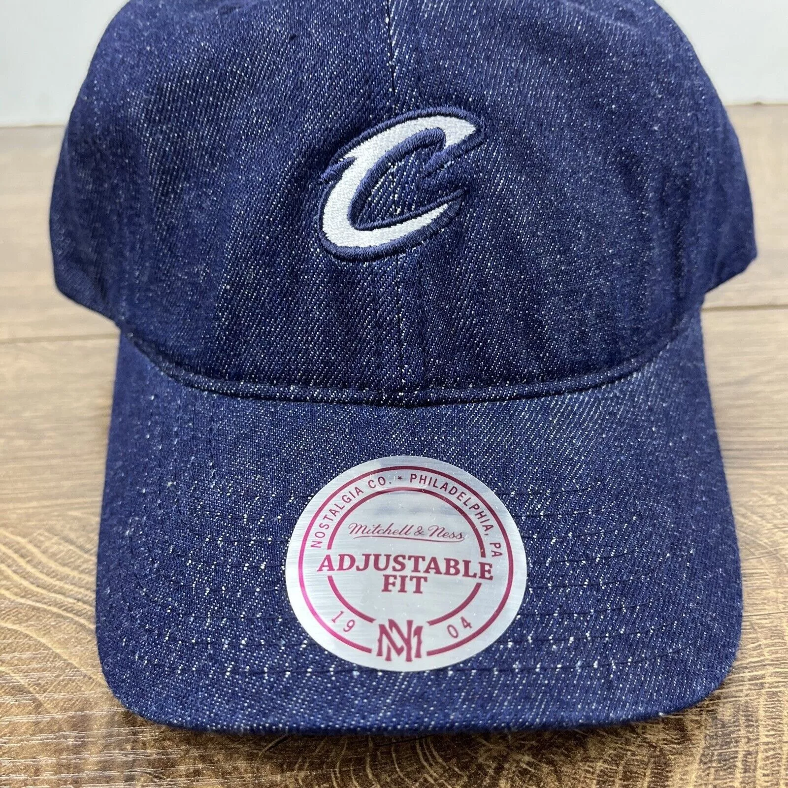 Mitchell & Ness Hats Cleveland Cavaliers Hat NBA Mitchell & Ness Blue Hat Adjusta