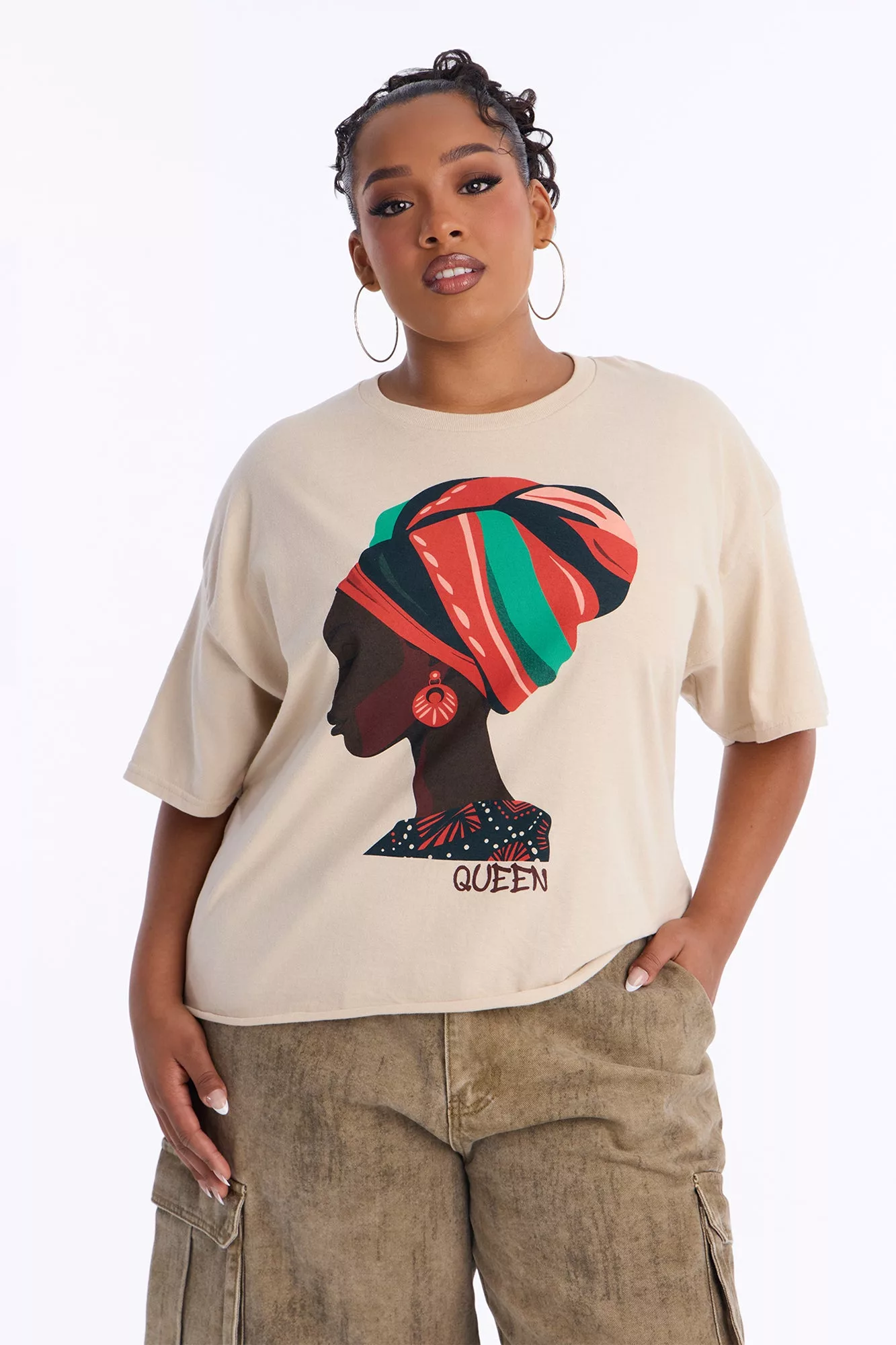 Powerful Queen Oversized Tee - Sand