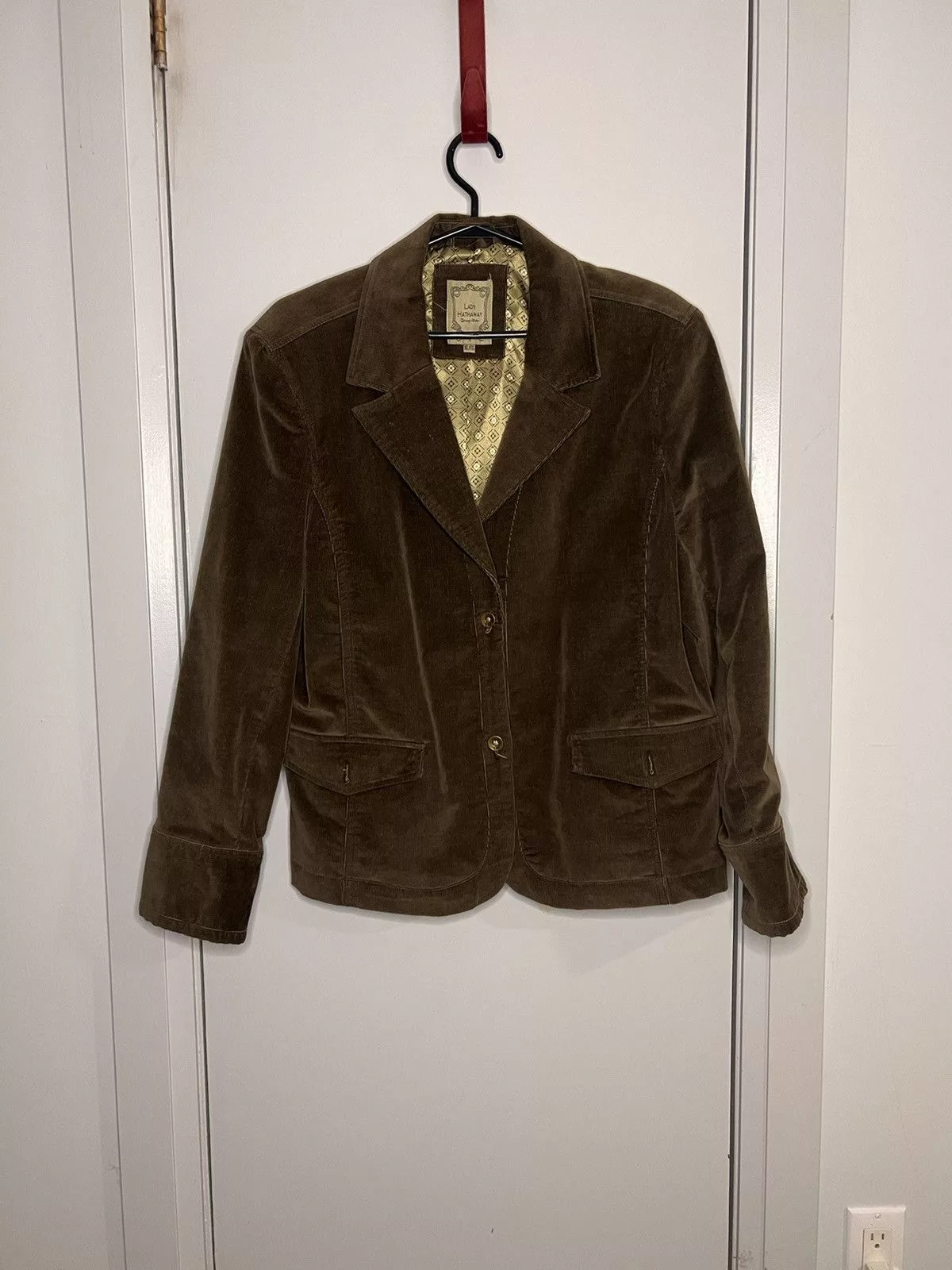 Vintage Jackets Vintage Brown Lady-Hathaway jacket.