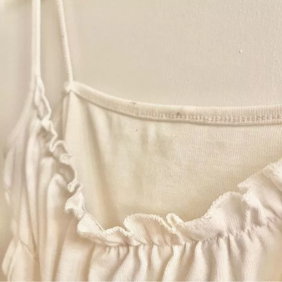 H&M Crop Tops H&M (M) Lettuce Trim Romantic White Crop Top